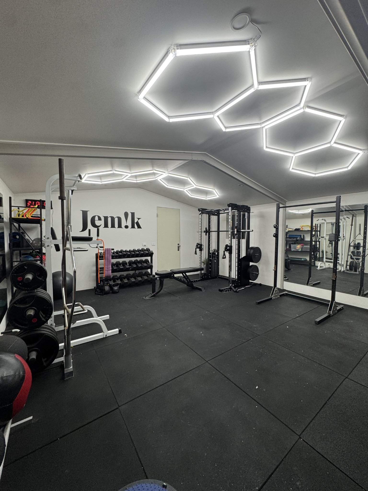 Hex LED lights installed in residential garage – Studio Hex Melbourne